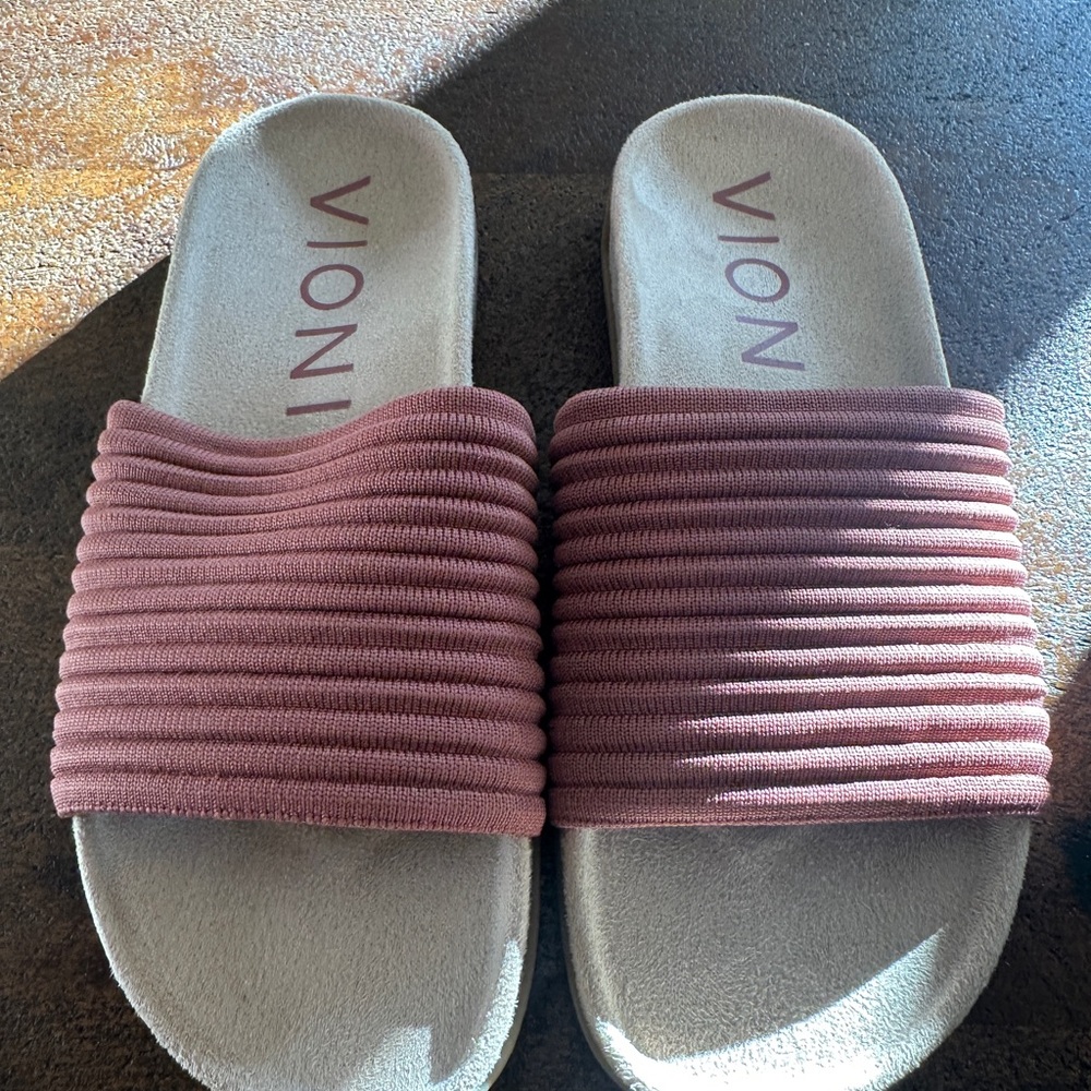 Vionic Women's Mauve Slide Sandals